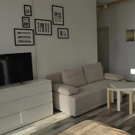 Cozy Apartments, Close To Park And Airport Apartment